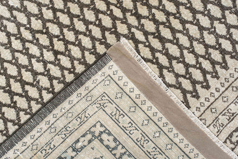 Antique Mir Area Rug (7' x 10')